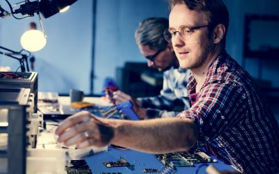 Título Profesional Básico en Electricidad y Electrónica